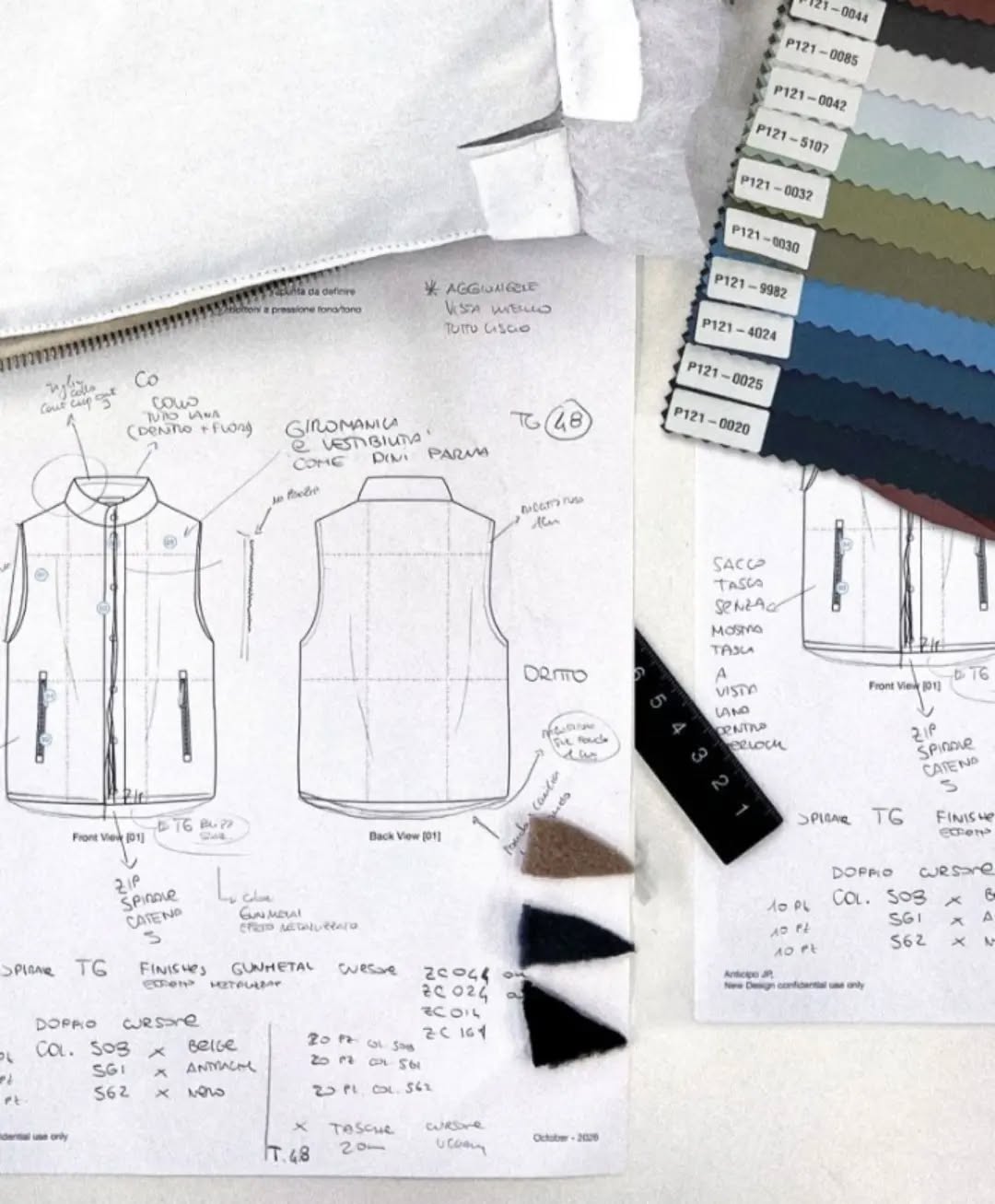 Apparel tech pack sketches